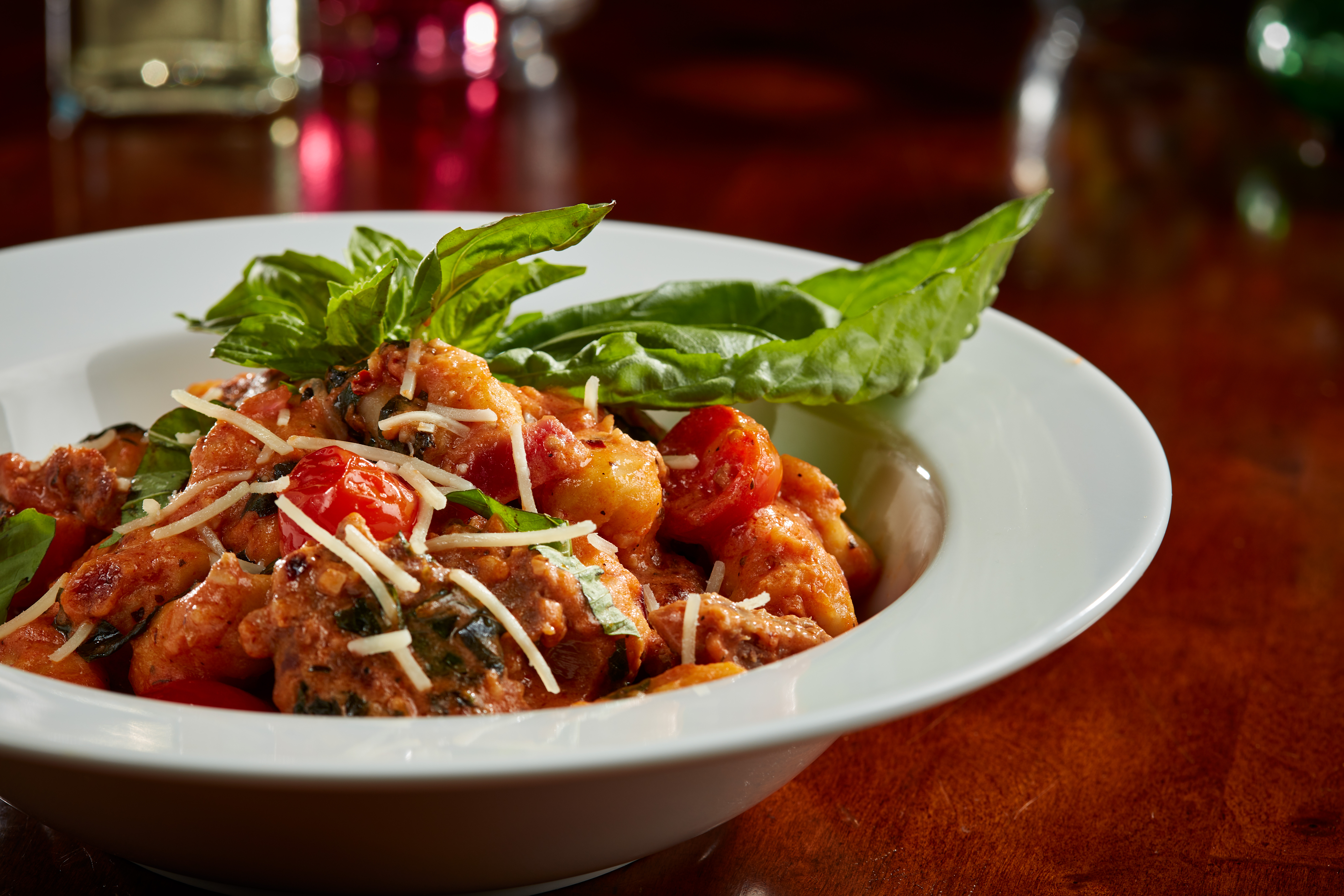 Maplewood Meats Italian Sausage, cherry tomatoes, and fresh basil tossed in a tomato-vodka sauce topped with shredded Parmesan cheese. $16.99
